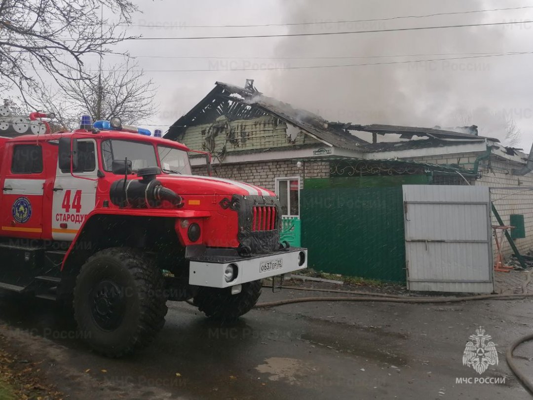 Пожарно - спасательные подразделения государственной противопожарной службы ликвидировали пожар в г. Стародубе